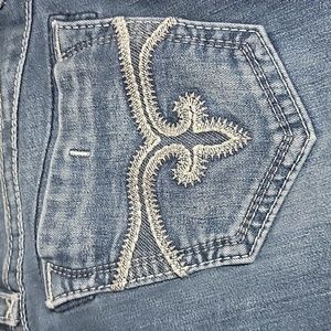 ROCK Revival Viola Bootcut size 32 Deanim Jeans Super Soft and Comfy Altered Hem